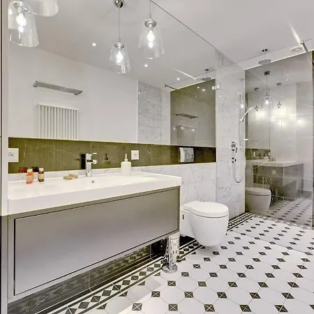 Montevideo Centrum 4 By Grand ソポト