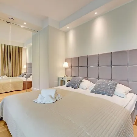 Montevideo Centrum 4 By Grand ソポト