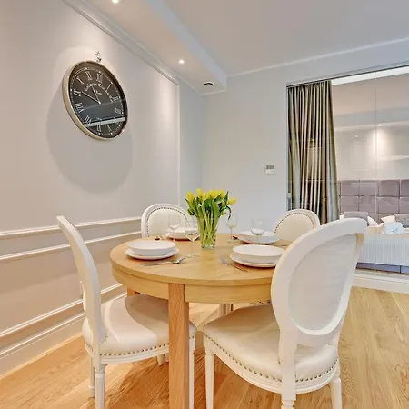 Montevideo Centrum 4 By Grand * ソポト